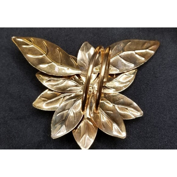 Vintage gold tone poinsetta napkin holders set of 6 - Picture 7 of 9